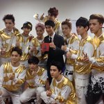 [EXO] 엑소 <b>최신</b> 단체 짤