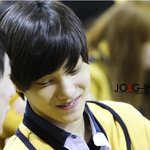 [EXO] 다른애들은 드디어 교복<b>졸업</b>이라며 기뻐했지만 나는 그럴...