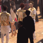 [CHEN] <b>하트</b> 스티커, 가만히 있는 종대가 귀여워.