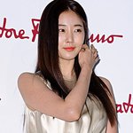 피부가 쫀득해 보이는 김사랑