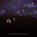 [시우민] 데뷔 <b>이주년</b>을 비행기에서 맞이하네요 ㅋㅋ