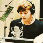 [샤이니] 종현 어깨짤 甲. <b>gif</b>