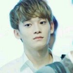 [exo] <b>이사진</b>거꾸로보면 백현이닮았어