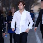 <b>면도</b> 안 한 씨엔블루 이종현....