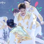 [CHEN] 종대 <b>입꼬리</b>랑 눈썹선