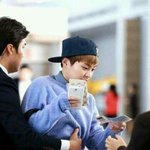 [EXO] 근데시우민이사진왜잡힌거야?