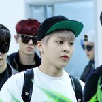 [시우민] <b>공항</b> 뉴 고화질!