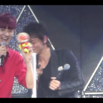 [찬열] 찬열이 일본팬미팅 <b>머리</b>봐봐ㅠㅠ