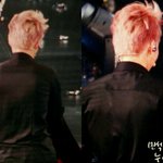 [시우민] 블랙 <b>셔츠</b> 뒷태