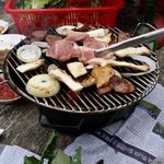 [투덜투덜] 저녁<b>먹자</b>~