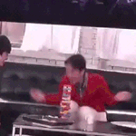 [카이] 카이가 카이를 버렸습니다.<b>gif</b> 