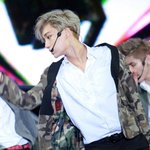 [EXO] 참 <b>꾸준</b>하게까이는