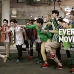[EXO] 엑소 이 복장으로 컴백한다면서?