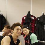 [EXO] 김형제 근육만들기프로젝트하는거같음..ㄷㄷ