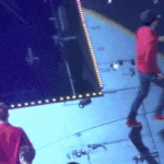 [EXO] 백현이크리스때리고<b>도망</b>감ㅋㅋㅋㅋㅋㅋㅋㅋㅋ