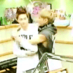 [EXO] 타오가 <b>웨이브</b> 넣는데 멤버들 반응ㅋㅋ