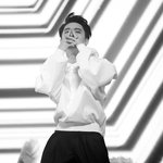 [도경수] 치명적인 쇼<b>케이스</b> 고화질