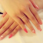 [놀람주의] 남자친구가 <b>머리털</b>나고 처음해보는 네일아트ㅋㅋ