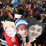 [EXO] ㅅㅂㅋㅋㅋㅋㅋㅋ엑소<b>부채</b>