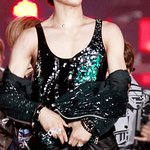 [EXO] <b>몸매갑</b>