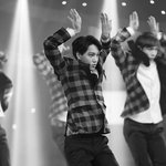 [EXO] 으르렁은 못추지만 늑미는 <b>자신</b>있는