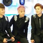 [시우민] 오늘 <b>우미</b>니ㅎㅎ