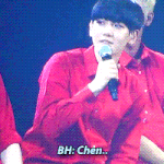 [백현] 종대한테 <b>도라에몽</b> 인형 선물받은 백현이