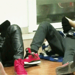 [EXO] <b>남동생</b>이 집에 <b>친구</b>들 데려온 상황