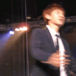 [EXO] 루한의 폭력성.<b>gif</b>