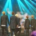 [EXO] 얘네 취미가 손잡기랩니다