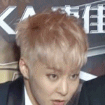 [시우민] 시우민 어제 움짤ㅠ ㅠ ㅠ