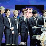 [EXO] 엑소엠 <b>특유의</b> 분위기