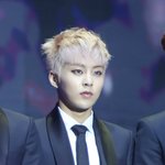 [시우민] 시우민) 오빠의 <b>슈트</b>발을 보자 