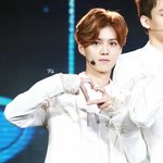 [EXO] 공고다녔을때 설레는 일화 풀겡