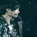 [카이] 카메라랑 <b>밀당</b>하는 카이.gif