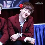 [방탄소년단] 윤기도 <b>흑발때</b>도 진짜 예뻤는데