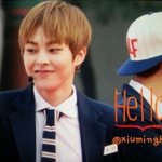 [시우민] 진짜깔쌈하게생기셨다