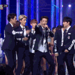 [EXO] 이짤 무슨상황인지 설명좀ㅋㅋㅋㅋ