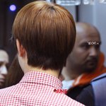 [도경수] 됴자기들아 경수 <b>뒷모습</b>...?사진있어?