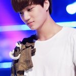 [카이] 카이 속살로 심장폭행 당함