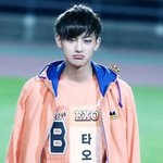[EXO] 어쩔때는 귀엽고 멋있고 섹<b>쉬</b>하고