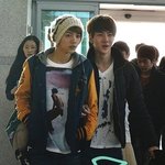 [EXO] 맘 아프다던 세루러야 선물