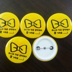 기적을 바라는 마음에 가족들 모두 뱃지 <b>착용</b>하려구요~