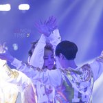 [시우민] 대박 설레는 <b>아이</b><b>컨</b>택