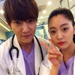 섹시하지않아도 충분히 <b>매력</b>적인 클라라