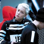 [카이] 저격하는 <b>눈동자</b>