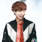 [EXO] 애들 화장법보려고 <b>겟잇뷰티</b>를보다니