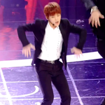 [EXO] <b>희수</b>랑 민석이 손크기차이 개쩐다진짜ㅋㅋㅋ