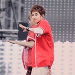 [시우민] 나는 여기 홈 <b>보정</b>이 그렇게 좋더라