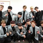 [EXO] 얘들아 엑소가그렇게 인기많았음?